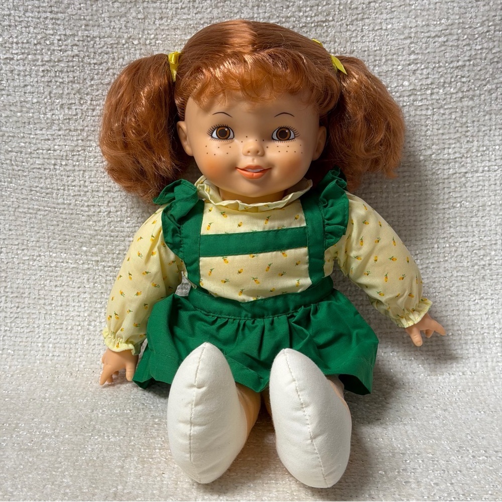 Vintage 1988 Northern Tissue
Promotional Doll